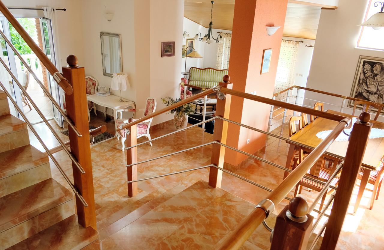 מימיצה Villa Luciana מראה חיצוני תמונה